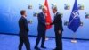 Sekretari i Përgjithshëm i NATO-s Jens Stoltenberg, presidentin turk, Recep Tayyip Erdogan dhe kryeministrin suedez Ulf Kristersson, takohen në prag të takimit të nivelit të lartë të NATO-s në Lituani. 10 korrik, 2023, Vilnius, Lituani.
