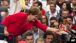 El 47% de los votantes potenciales apoyaría a Rousseff en una segunda ronda y el 43% votaría por Marina Silva, según encuesta.