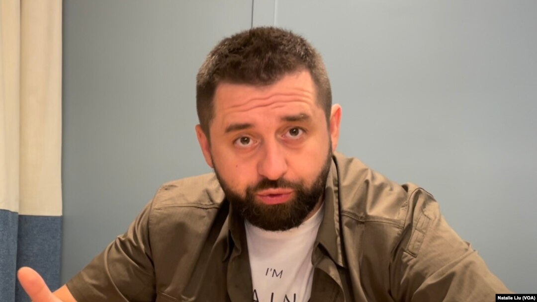 David Arakhamia, leader of Servant of the People party in the Ukrainian parliament, spoke to VOA on June 18, 2022, in Washington. (Natalie Liu/VOA)