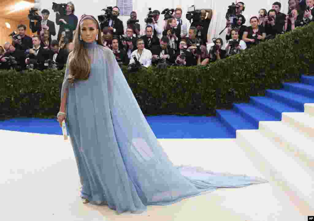 Jennifer Lopez