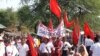 မကွေးတိုင်း၊ ကြံတိုင်ရွာရောက် သပိတ်မှောက်ကျောင်းသားများ။ (ဇန်နဝါရီ ၃၁၊ ၂၀၁၅။ ဓာတ်ပုံ-သိန်းေအောင်မြင့်)