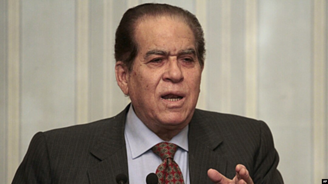 Egypt's prime minister Kamal al-Ganzouri speaks during a news conference at the cabinet headquarters in Cairo, February 8, 2012.