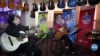Afg’oniston: Havaskor gitarachi qizlar
