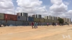 Manifestação de estudantes em Luanda repremida com tiros de balas reais
