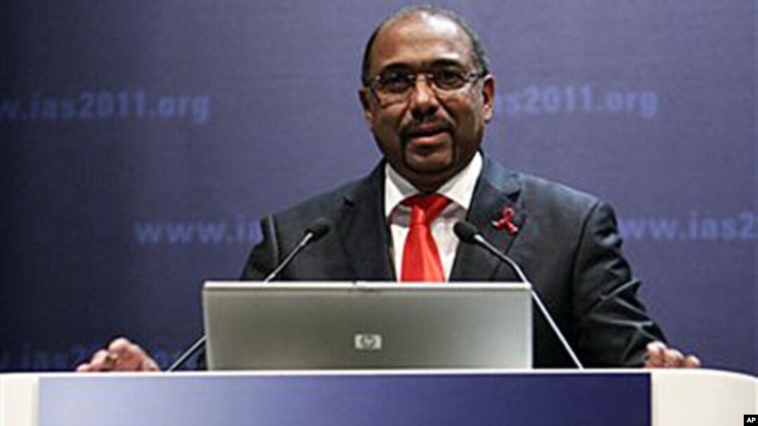 Michel Sidibe, head of the United Nations AIDS agency, speaks at a conference on HIV/AIDS in Rome , (File)