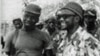 Nino Vieira e Amílcar Cabral (direita)