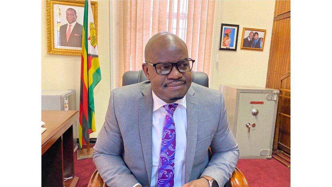 Ndavaningi Mangwana, the secretary for Zimbabwe’s Ministry of Information says six new television stations were just licensed in Zimbabwe, and added that foreign media houses are now free to operate in the country. (Photo: Columbus Mavhunga/VOA)