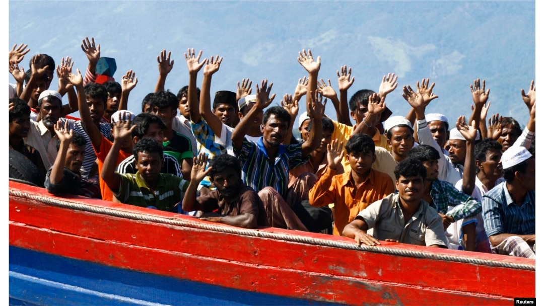 Australia, Papua New Guinea Sign Refugee Relocation Pact 