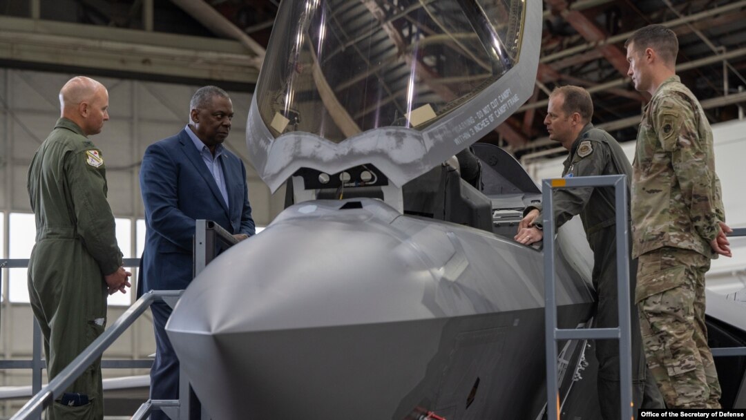 Secretary of Defense Lloyd Austin is briefed on the U.S. Air Force F-35 Lightning II assigned to 354th Fighter Wing, Eielson Air Force Base, Alaska, July 24, 2021. (Credit: Department of Defense)