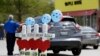 Tennessee Waffle House Reopens to Steady Stream of Well-Wishers