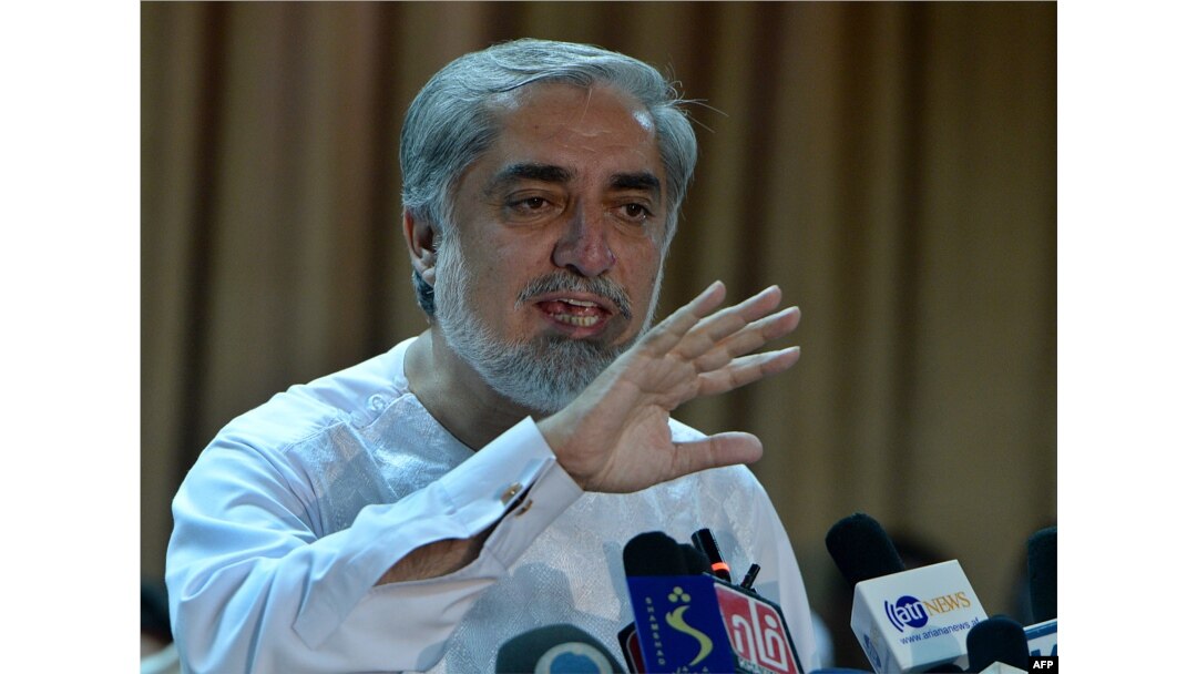 Afghan presidential candidate Abdullah Abdullah speaks at a press conference at his residence in Kabul, July 6, 2014.