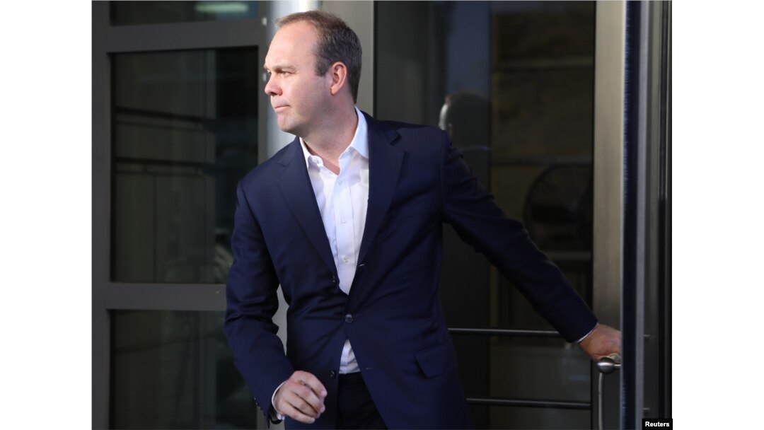 Rick Gates, a former campaign official for U.S. President Donald Trump, departs U.S. District Court in Washington, Oct. 30, 2017.