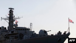 Британський військовий корабель HMS Montrose. Фото 3 лютого 2014 р.