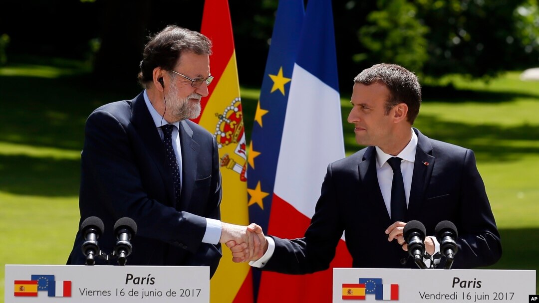 French President Emmanuel Macron and Spain's Prime Minister Mariano Rajoy attend a joint press conference after their meeting at the Elysee Palace in Paris, France, June 16, 2017.