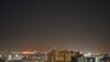 Imagem noturna de Maputo, capital de Moçambique