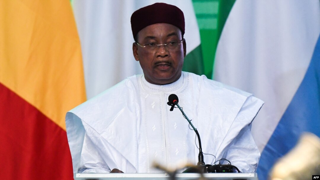 President Mahamadou Issoufou of launches, Sept. 17, 2019, a pipeline project to carry crude oil from southeast Niger to the port of Seme in Benin.
