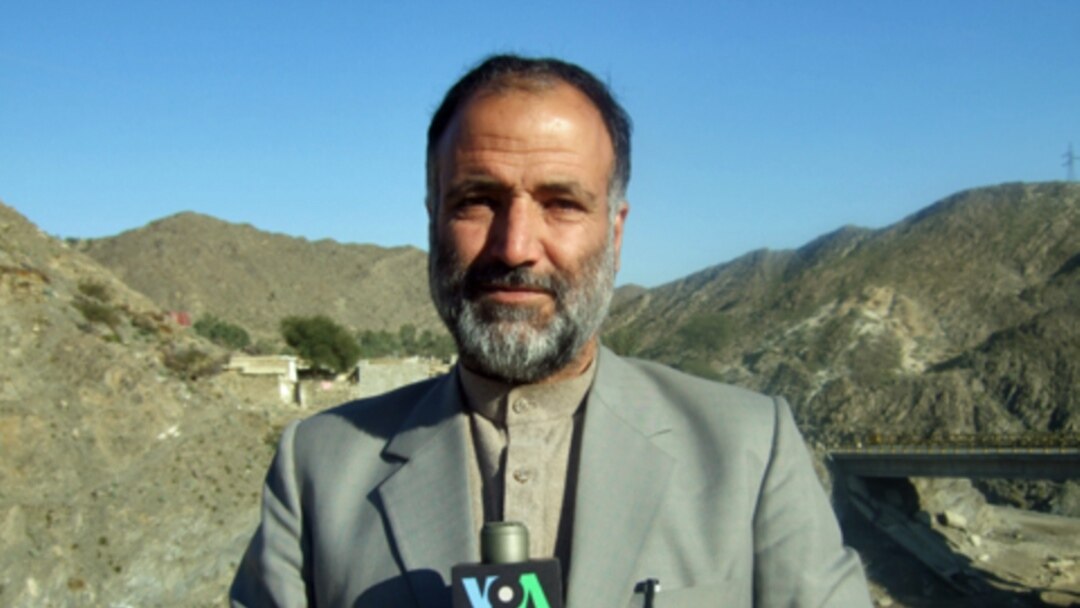 VOA Deewa Radio reporter Mukarram Khan Aatif