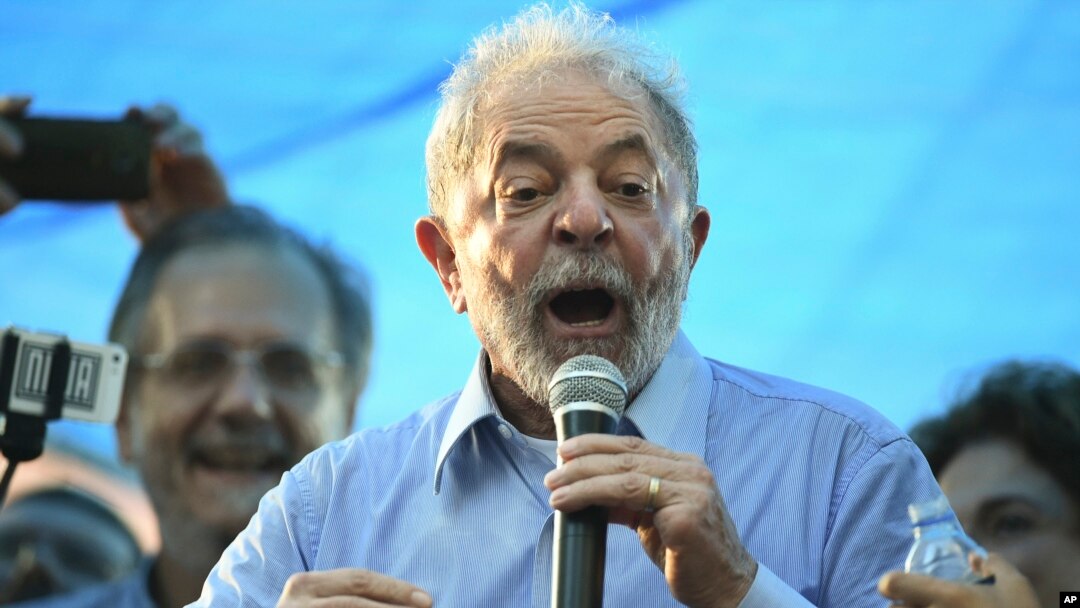 Former Brazilian President Luiz Inacio Lula da Silva speaks during a demonstration in his support in Porto Alegre, Brazil, Jan. 23, 2018.