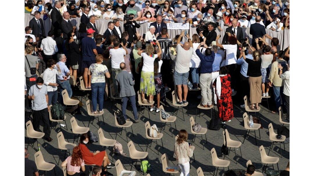 Pope Francis arrives in the St. Damaso courtyard on the occasion of the weekly general audience at the Vatican, Sept. 16, 2020.