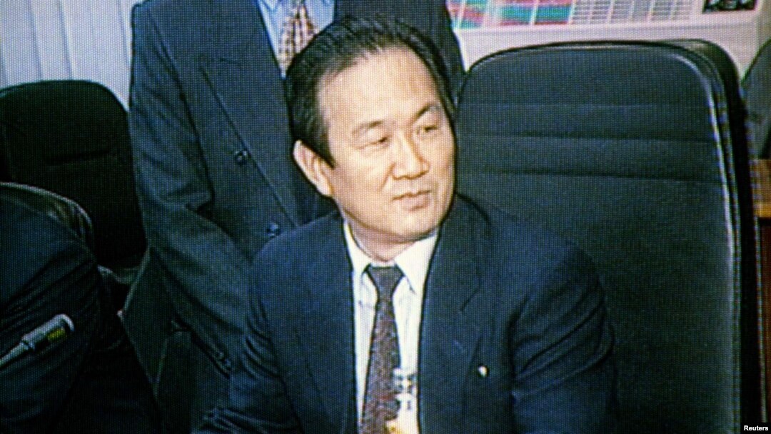 지난 1997년 미국으로 망명한 장승길 전 이집트주재 북한대사가 망명 전 카이로에서 열린 한 회의에서 발언하고 있다.
